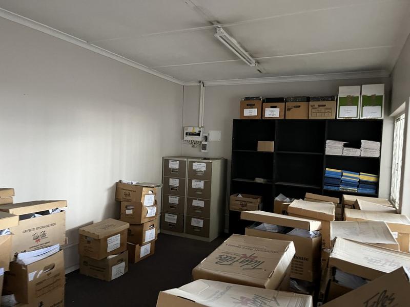 To Let commercial Property for Rent in Paarden Eiland Western Cape